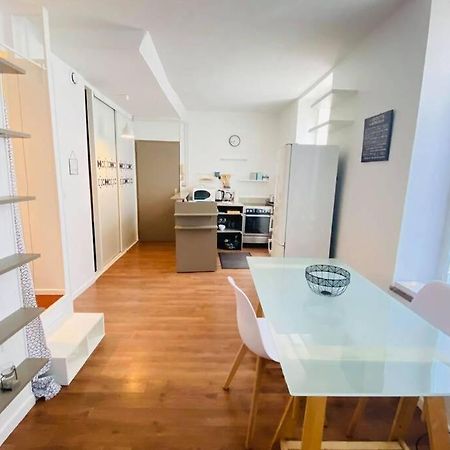 Studio De Charme Apartment Laon Ngoại thất bức ảnh