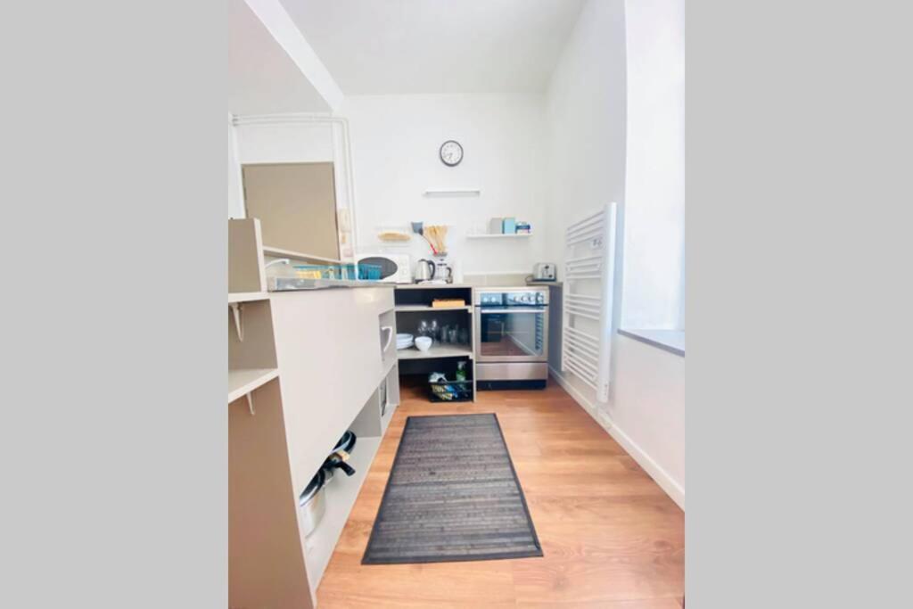 Studio De Charme Apartment Laon Ngoại thất bức ảnh