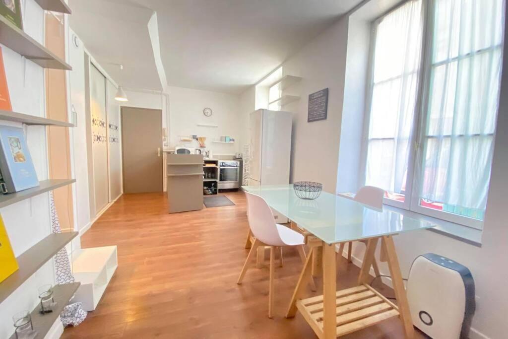 Studio De Charme Apartment Laon Ngoại thất bức ảnh