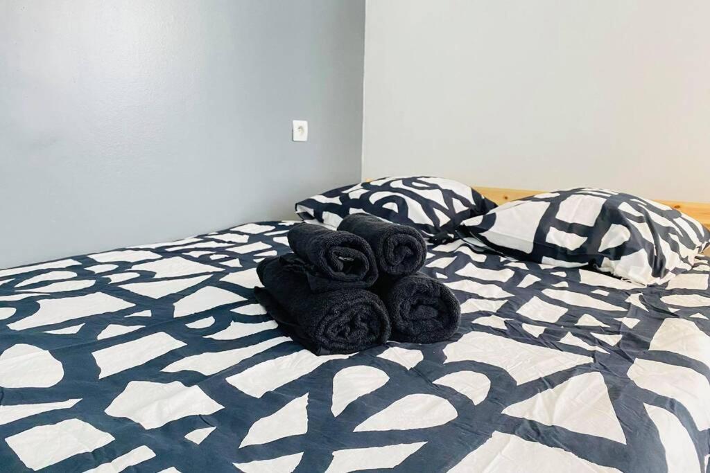 Studio De Charme Apartment Laon Ngoại thất bức ảnh